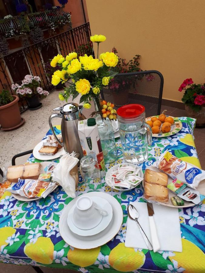 B&B Villa Maria Ausilia Таорміна Екстер'єр фото